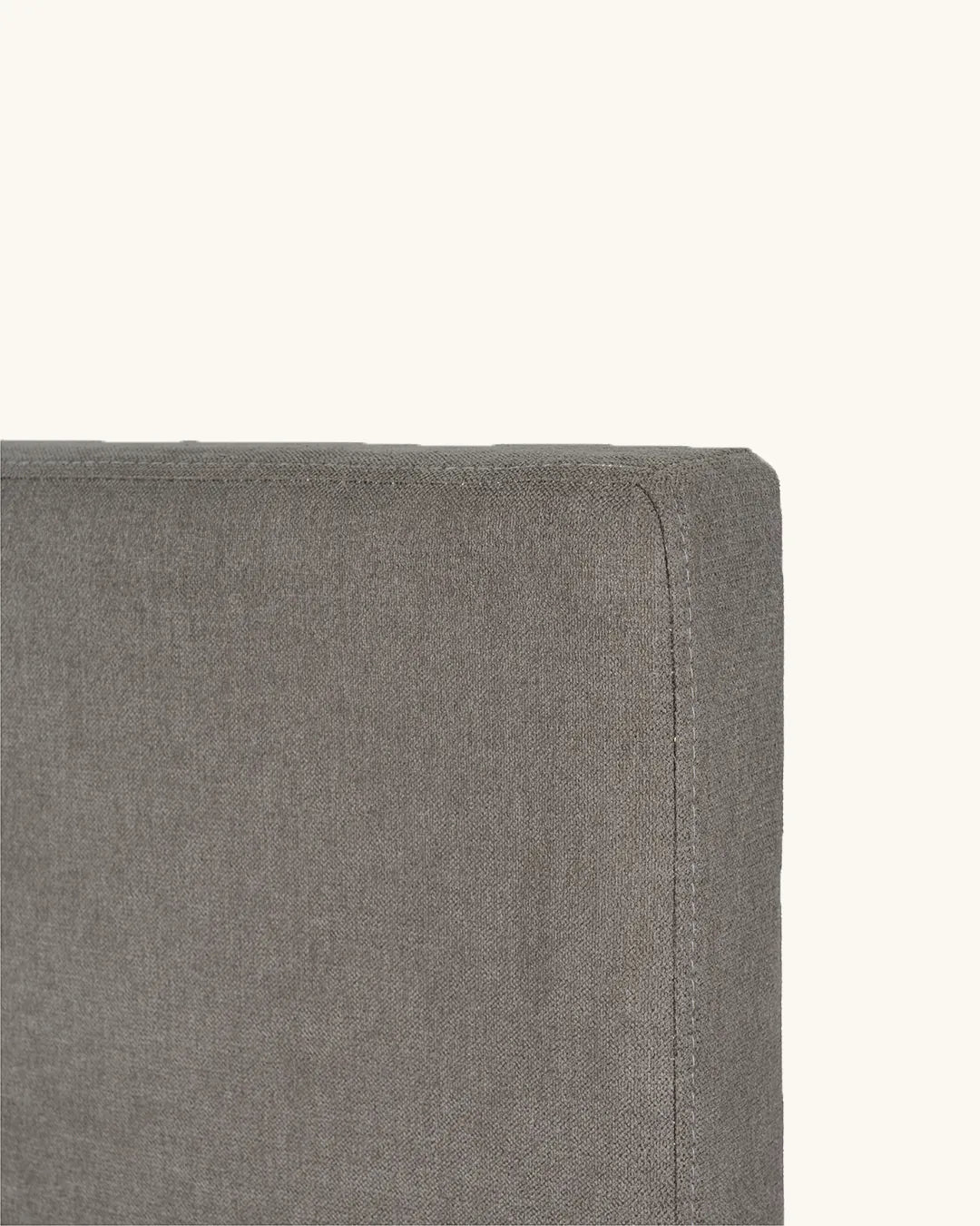 Stewart // Taupe