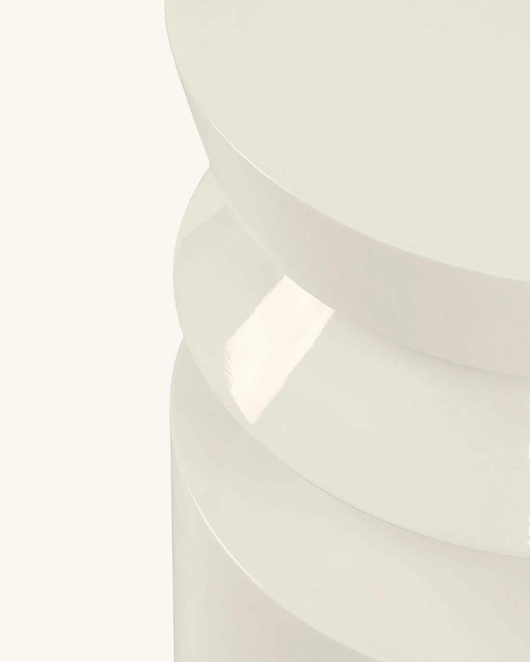 Walker // Beige