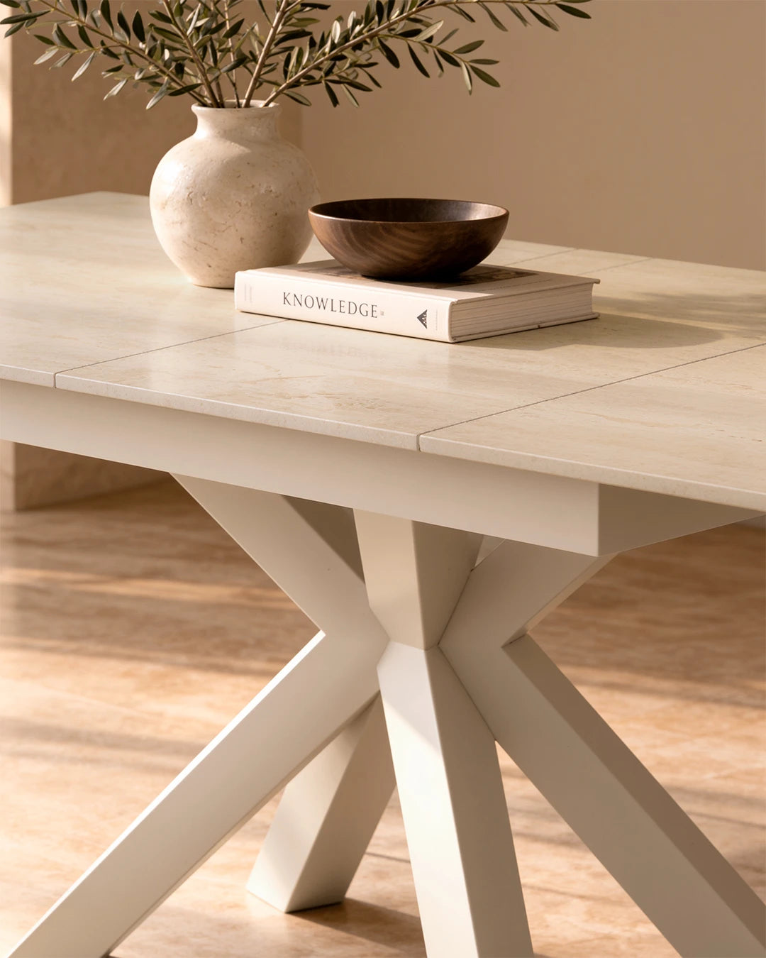 Enrica // Travertino pata Beige 160-220cm