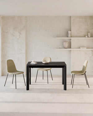 Beatrix // Preto-preto 120 cm