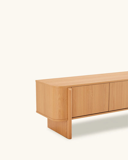 Finley // TV 160 cm