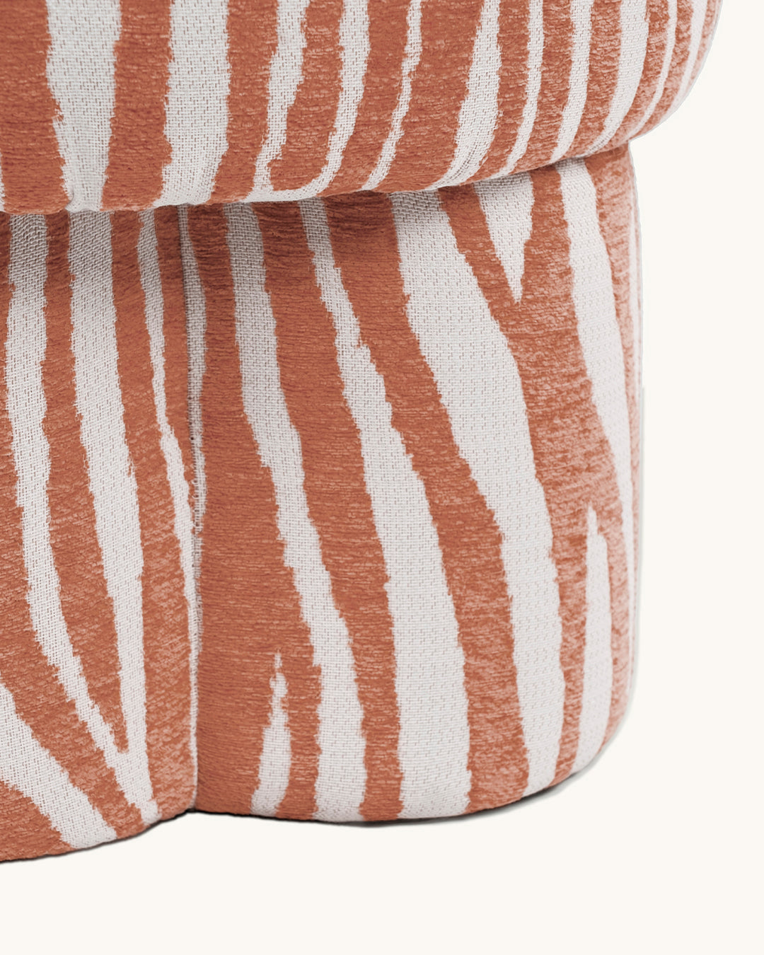 Pritchett // Terracota
