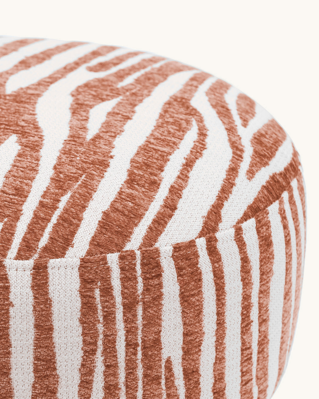 Pritchett // Terracota