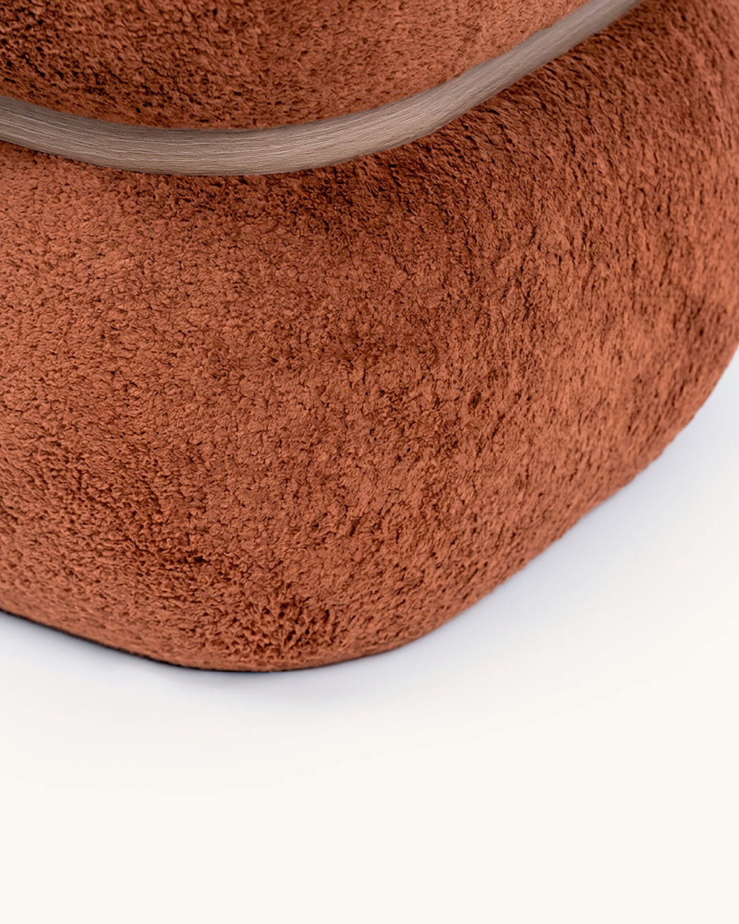 Simmons // Terracota
