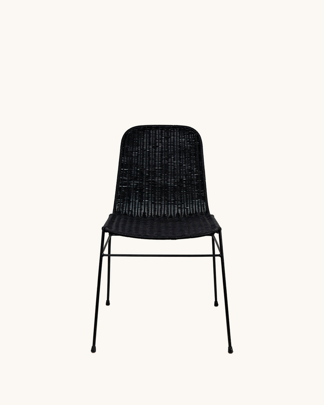 Ampura // Preto