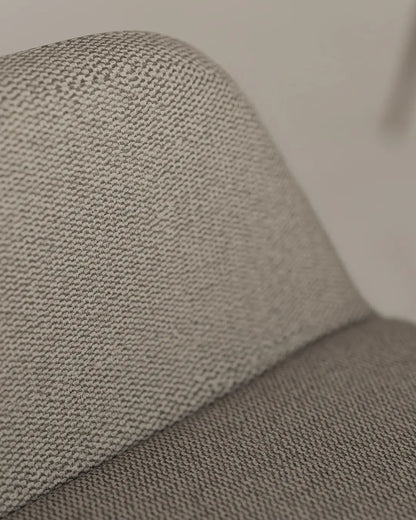 Akola // Beige